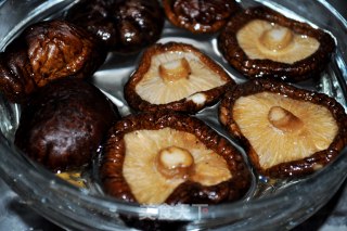 香菇酿肉团的做法步骤：2