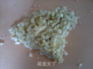 蒜香炸酱面的做法步骤：2