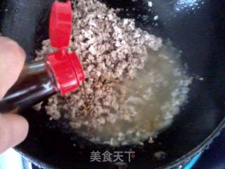 蒜香炸酱面的做法步骤：2