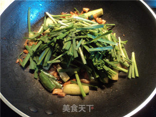 美味小炒的做法步骤：2