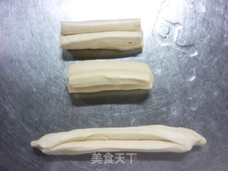 安心油条的做法步骤：2