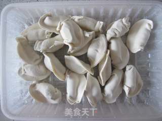 煎饺的做法步骤：2