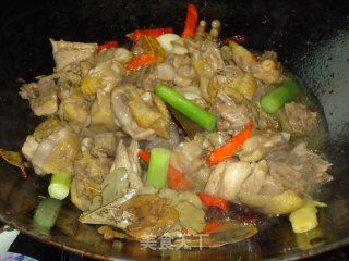 干锅土鸡炖胡萝卜的做法步骤：3