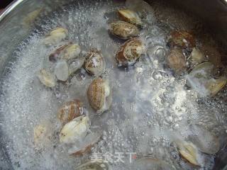 宝宝营养餐：花蛤蒸蛋的做法步骤：2