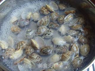 酱爆花蛤的做法步骤：2