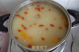 什锦排骨滋补汤的做法步骤：2