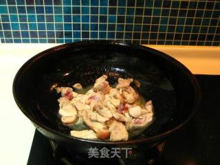 胡萝卜炒剔骨肉的做法步骤：5