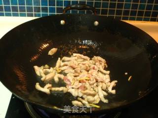 雪里蕻炒肉丝的做法步骤：4