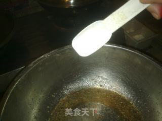 清蒸鲈鱼的做法步骤：2