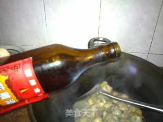 酱爆珍珠蚝的做法步骤：3