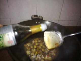 酱爆珍珠蚝的做法步骤：3