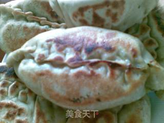 韭菜盒子的做法步骤：2