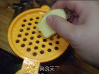 秋冬食补 姜汁黄鳝焗饭的做法步骤：3