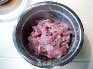京味小菜“杏干肉”的做法步骤：2