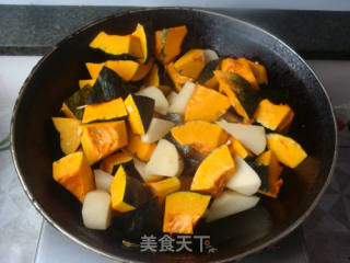 土豆豆角炖南瓜的做法步骤：2