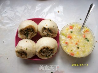营养早餐——葱香馒头的做法步骤：2