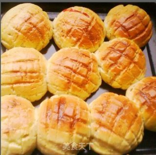 草莓菠萝包的做法步骤：3