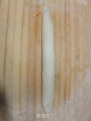 葱油饼的做法步骤：2