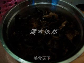 木耳山药的做法步骤：2