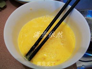 韭菜灌蛋的做法步骤：2