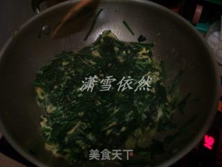 韭菜灌蛋的做法步骤：2