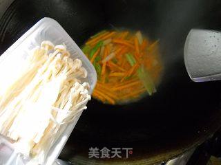 金针南瓜面的做法步骤：3