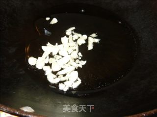 清炒瓜子金的做法步骤：2