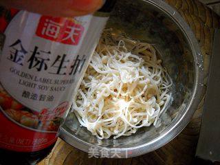 腊八豆拌金针菇的做法步骤：4