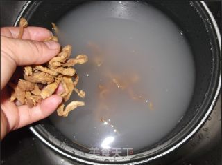 萝卜干炒肉粒的做法步骤：2