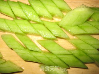 炝黄瓜的做法步骤：2