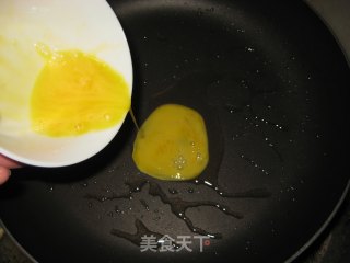 韭菜炒鸡蛋的做法步骤：2