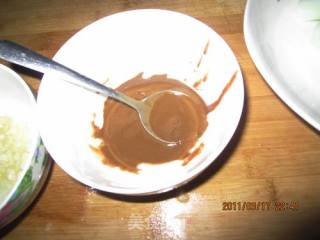 香香的绿豆焖子的做法步骤：2