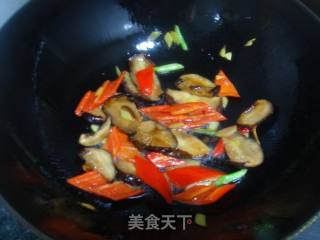 葱烧鱼皮的做法步骤：2