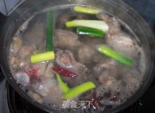 红烧龙骨的做法步骤：3