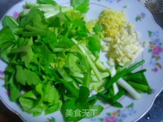 大白菜焖油豆腐的做法步骤：3