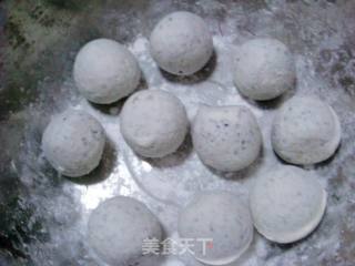 黑芝麻豆沙汤圆的做法步骤：3