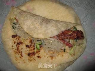 包春卷的做法步骤：2