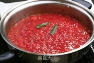 西红柿肉酱意粉的做法步骤：2