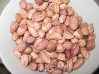 椒盐煮花生的做法步骤：2