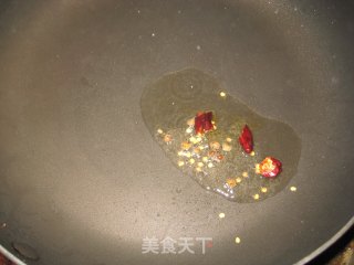 炝炒莲花白的做法步骤：2