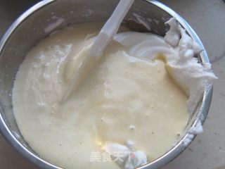 酸奶戚风蛋糕的做法步骤：2