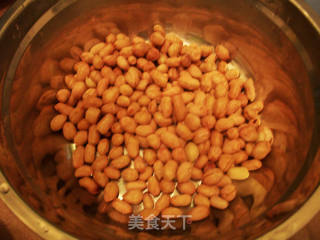 花生排骨汤的做法步骤：3