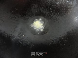 炝包菜的做法步骤：2