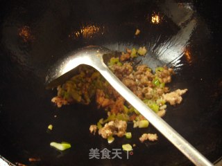 美味双丝疙瘩汤的做法步骤：2
