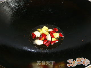 笋块烧肉的做法步骤：2