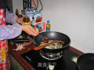 黄豆酱焖泥猛鱼的做法步骤：3