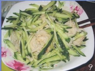 黄瓜凉拌金针菇的做法步骤：3
