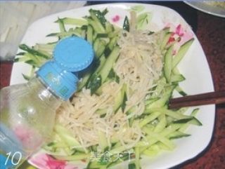 黄瓜凉拌金针菇的做法步骤：3