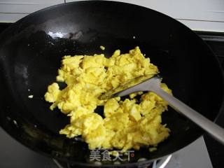伴随我长大的菜---番茄炒蛋的做法步骤：4