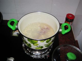 鲜美小鱼冬瓜汤的做法步骤：3
